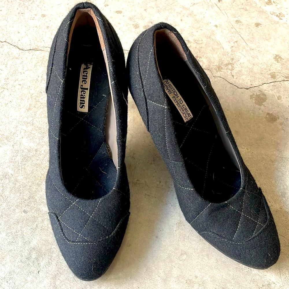 Acne Studios Black Quilted heels, size 36